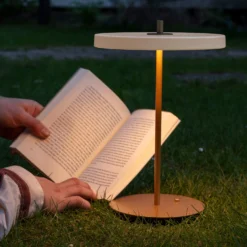 UMAGE Asteria Move LED Da Tavolo Bianco Perla -Philips Hue Shop 10001235 4