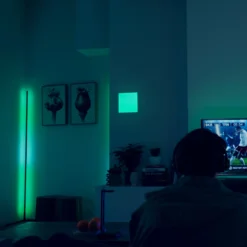 LEDVANCE SMART+ WiFi Floor Corner Piantana Nera 140 Cm -Philips Hue Shop 10004660 2