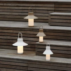 LOOM DESIGN Lampada Da Tavolo LED Ricaricabile Shadow Small, Beige, IP65 -Philips Hue Shop 10024756 7