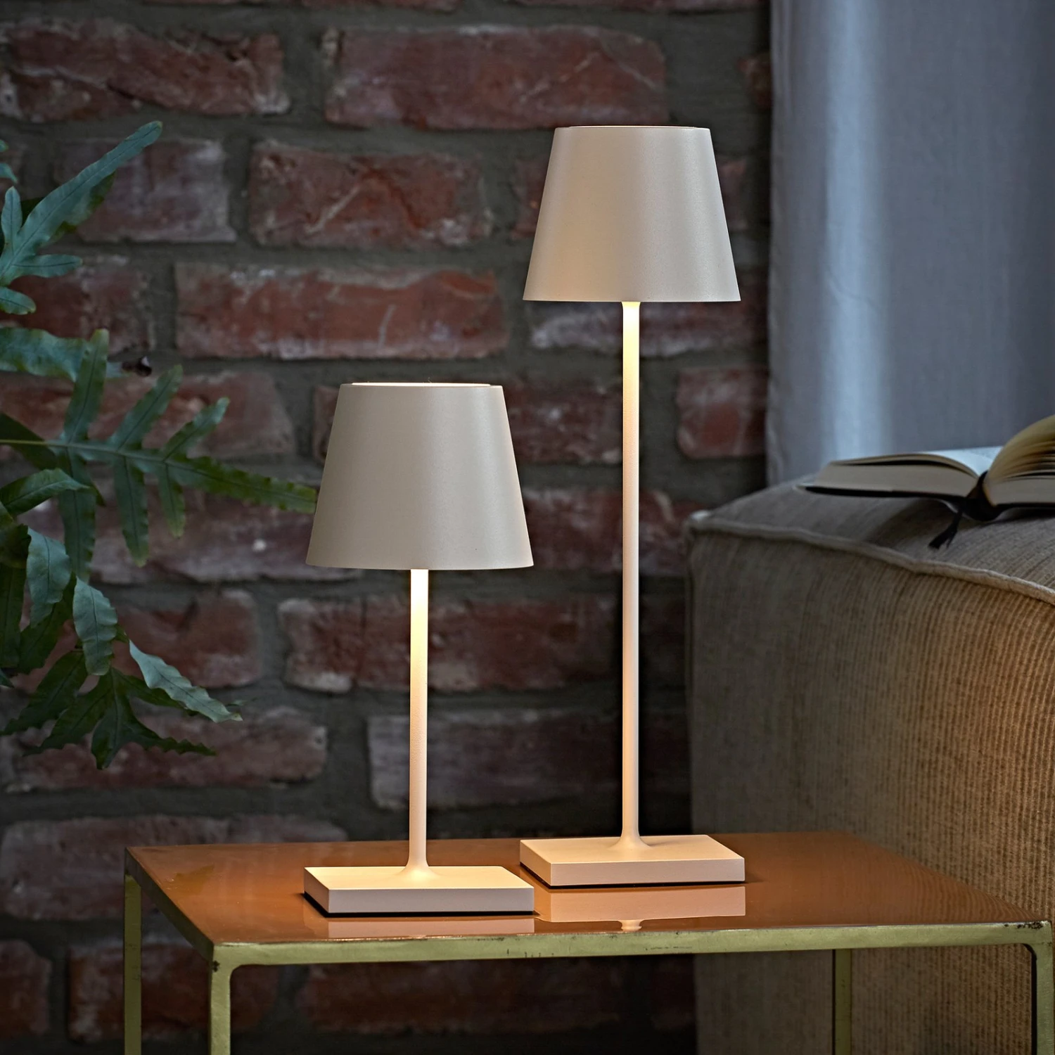 Nuindie Mini Lampada Da Tavolo LED, Rotonda, USB-C, Beige Dune 5 Nuindie Mini Lampada Da Tavolo LED, Rotonda, USB-C, Beige Dune - immagine 5
