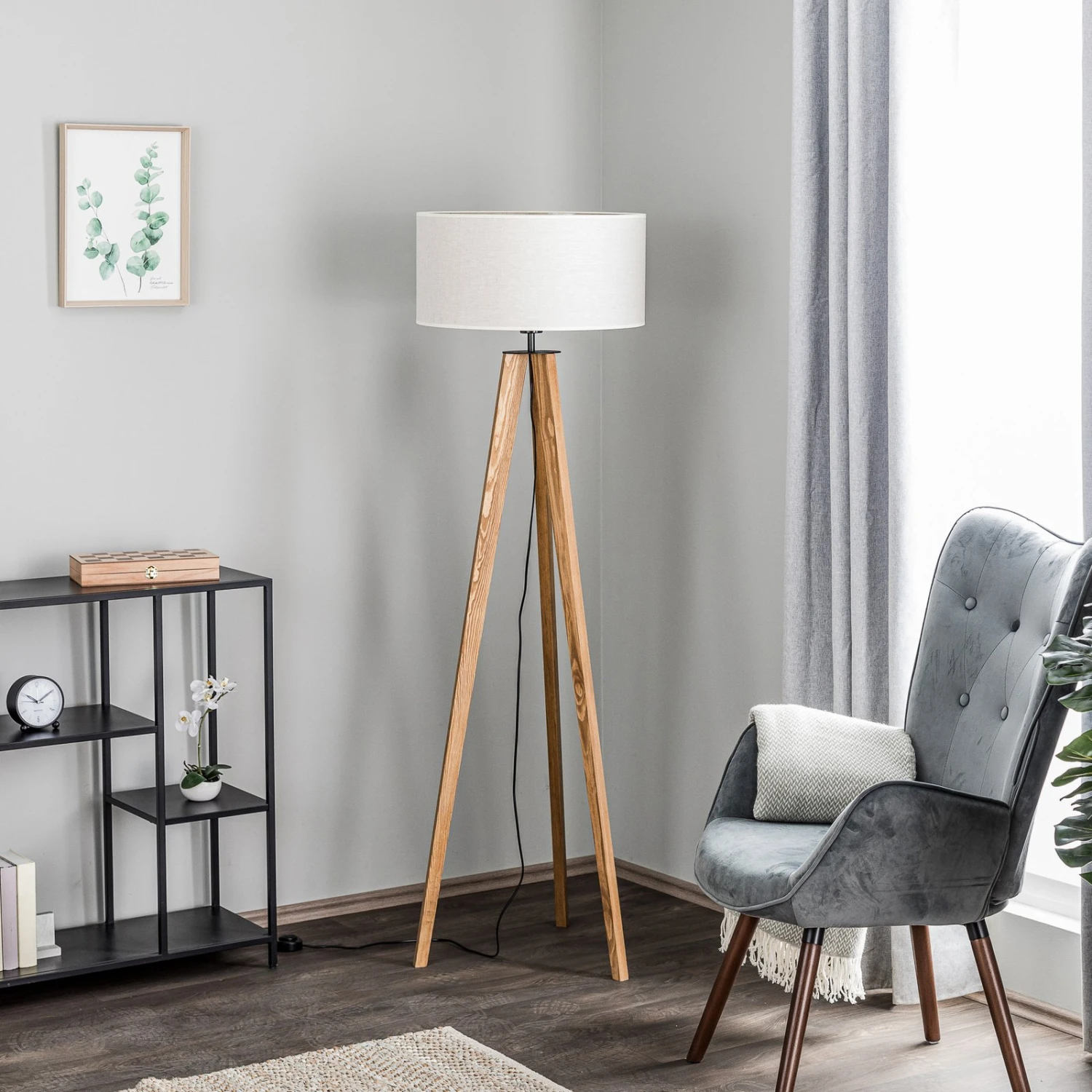 Piantana Maira, Treppiede, Pino Decapato, Beige 2 Piantana Maira, Treppiede, Pino Decapato, Beige - immagine 2