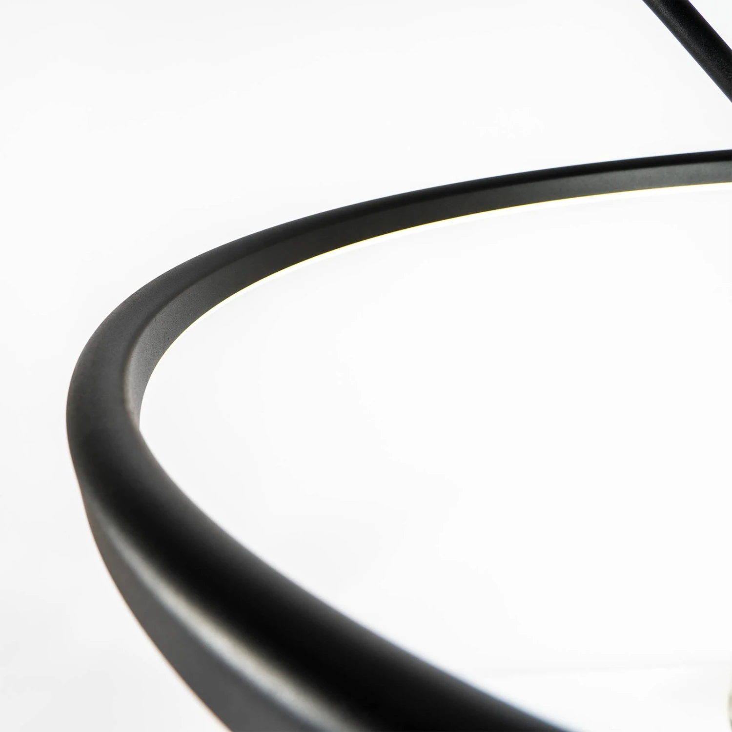 Lucande Virvera Piantana LED Arco, Rotondo, Nero 6 Lucande Virvera Piantana LED Arco, Rotondo, Nero - immagine 6