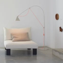 Midgard AYNO L Piantana Grigio/arancio 3.000K