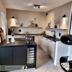 Philips Hue Runner Spot Con Dimmer, Nero -Philips Hue Shop 7534241 7