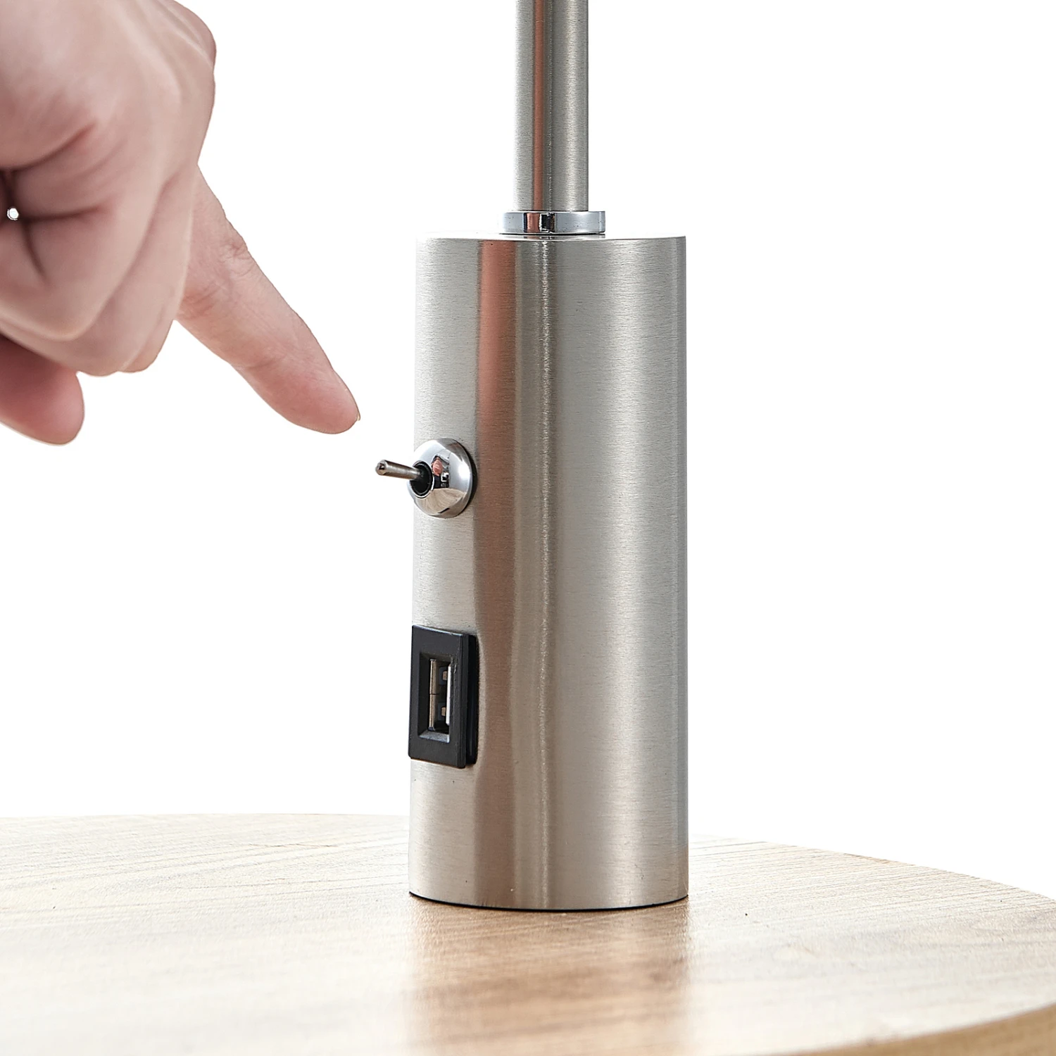 Lampada Da Terra Lindby Zinia, Colore Nichel, Ripiano, Connessione USB 8 Lampada Da Terra Lindby Zinia, Colore Nichel, Ripiano, Connessione USB - immagine 8