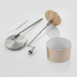 Lampada Da Terra Lindby Zinia, Colore Nichel, Ripiano, Connessione USB 17 Lampada Da Terra Lindby Zinia, Colore Nichel, Ripiano, Connessione USB -Philips Hue Shop 8032315 8