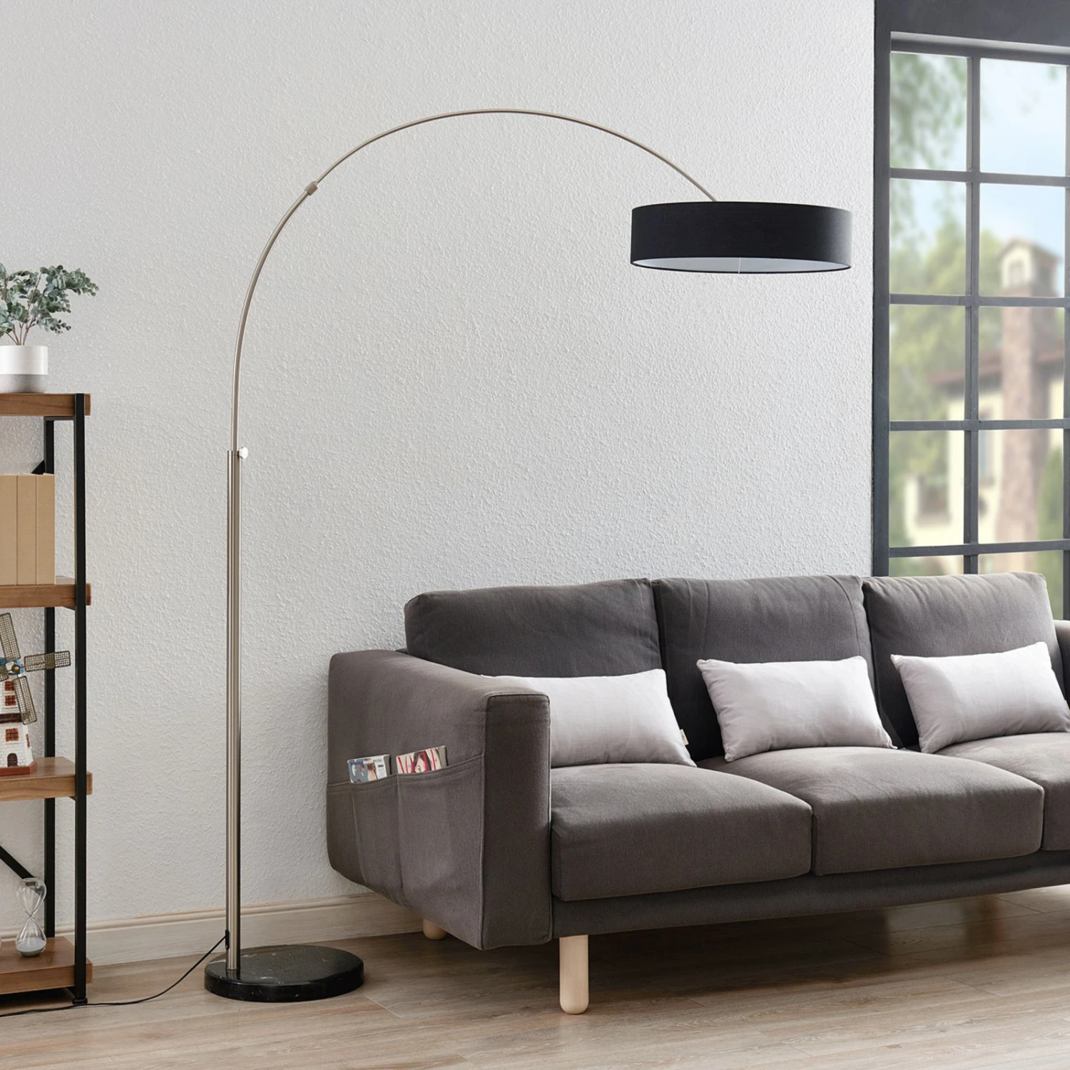 Shing - Lampada Da Terra Diffusore In Tessuto Nero 1 Shing - Lampada Da Terra Diffusore In Tessuto Nero